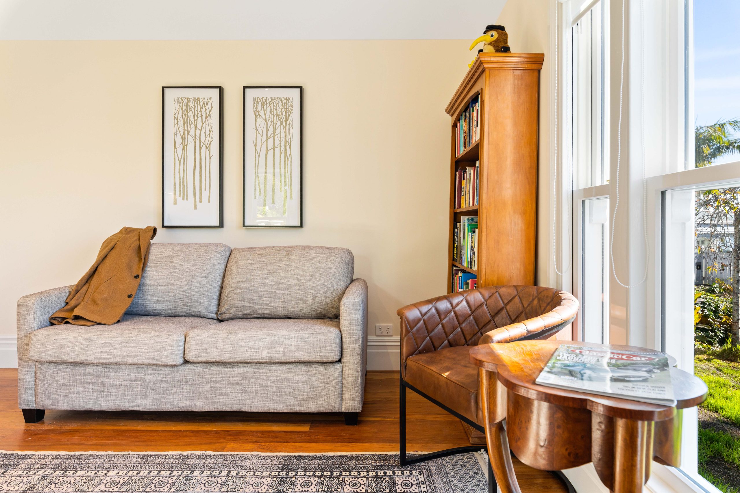 Less than 3MB- 10 London St-11