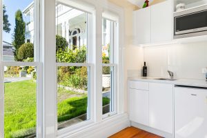 Less than 3MB- 10 London St-2