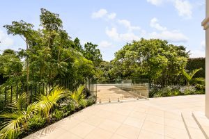 Less than 3MB 46 Polygon Rd10